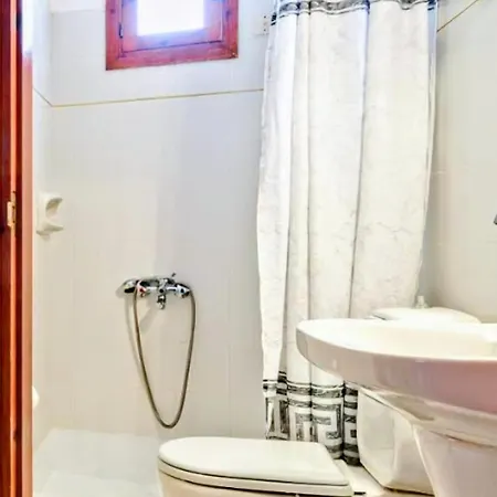 Sea Stone Aparthotel 2*